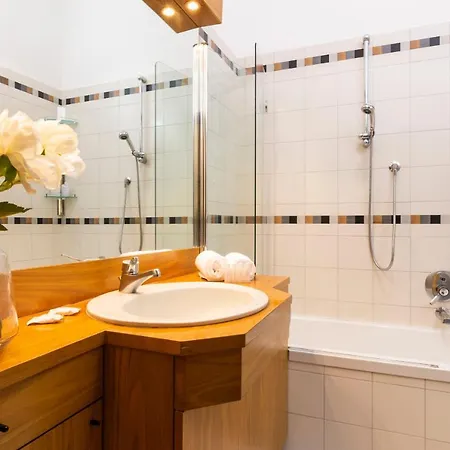 Hemeras Boutique Homes 4bdr Design