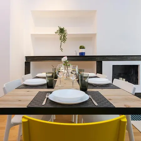Apartament Hemeras Boutique Homes 4bdr Design