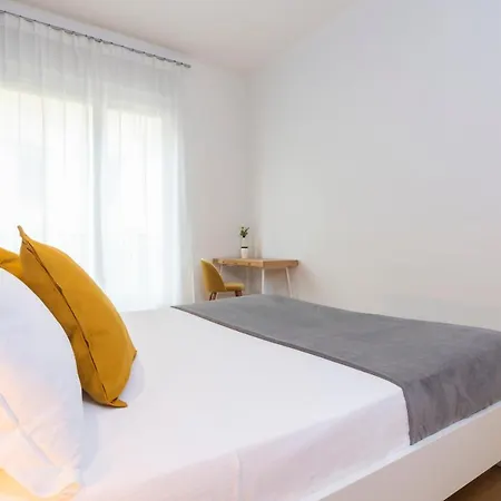Hemeras Boutique Homes 4bdr Design Апартаменты Милан